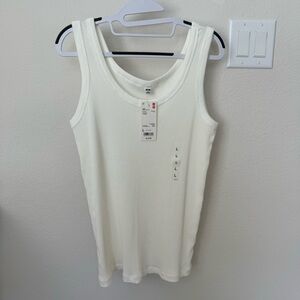 Uniqlo Ribbed Tank Top